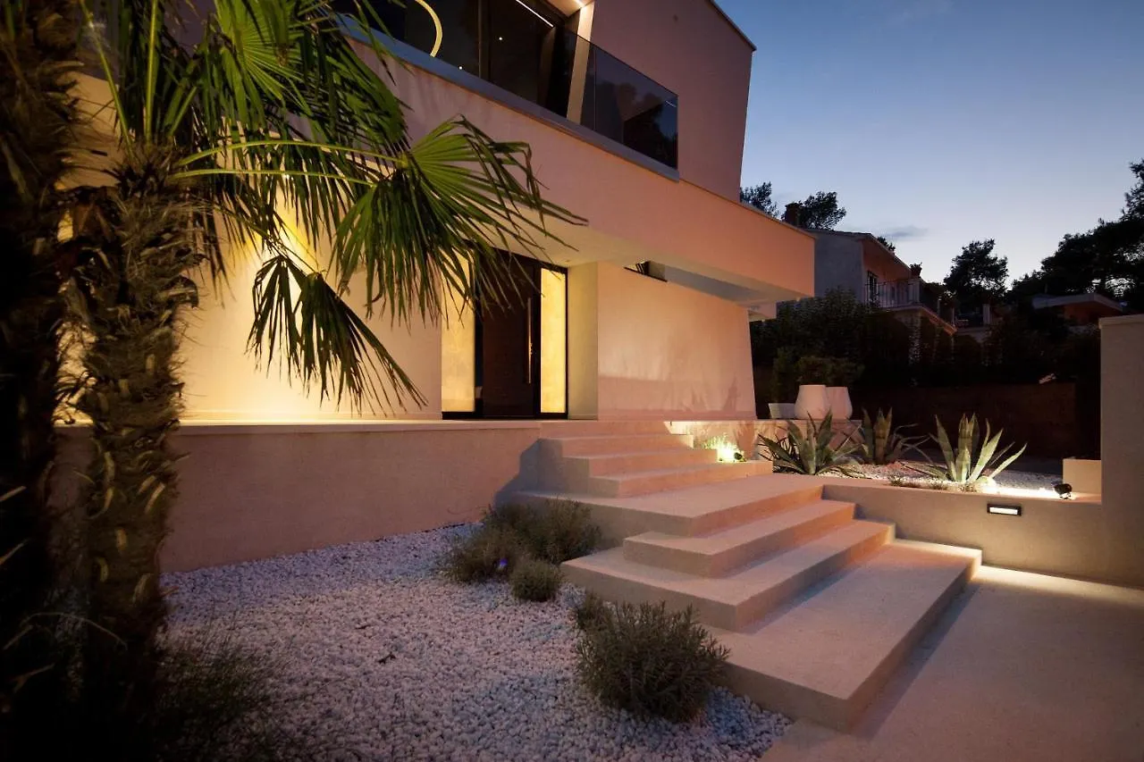 Villa Coco Rovinj 0*,  Croatia
