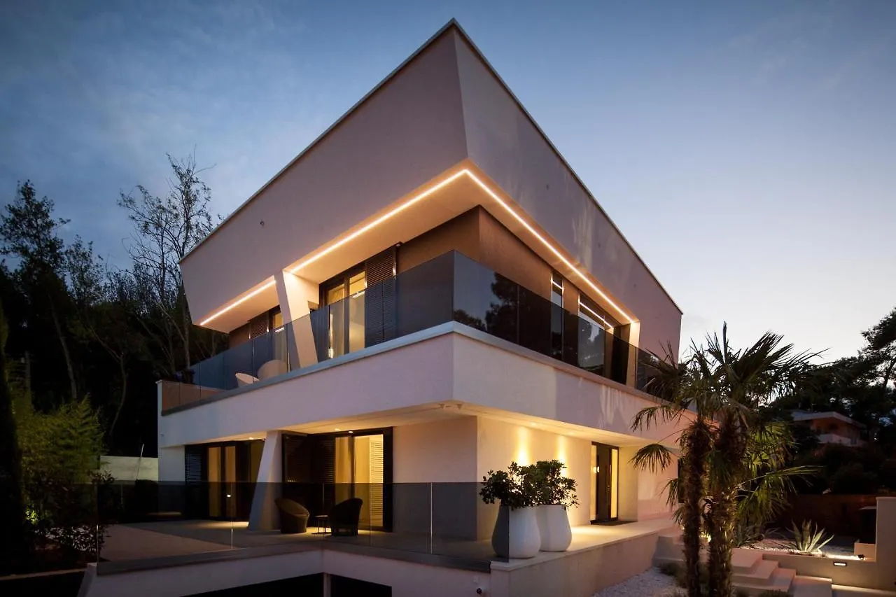 Villa Coco Rovinj 0*,  Croatia