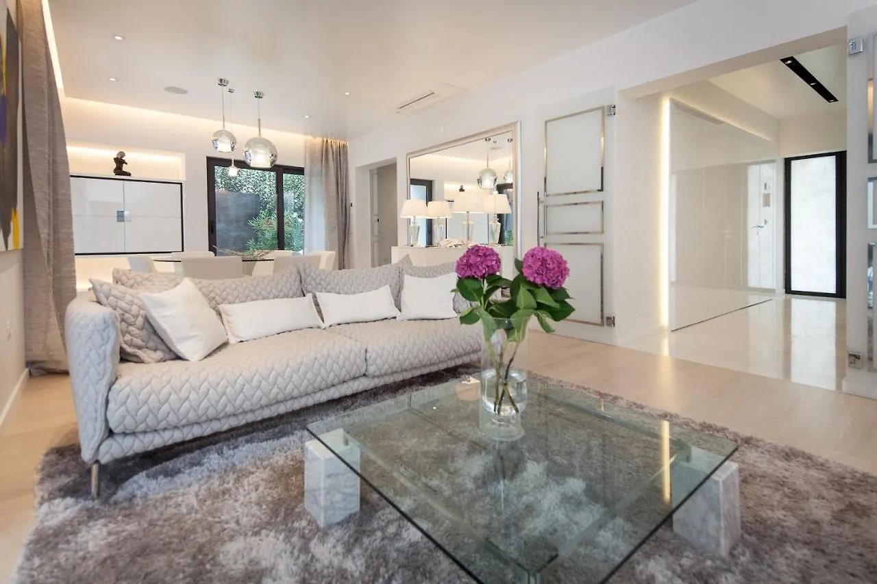 Villa Coco Rovinj 0*,  Croatia
