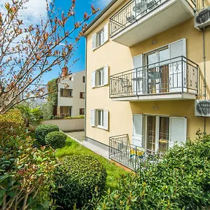 Bella Apartment